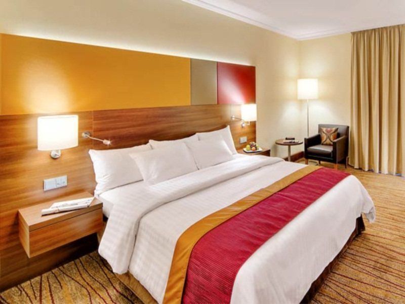 Courtyard By Marriott Linz Hotel Exterior photo