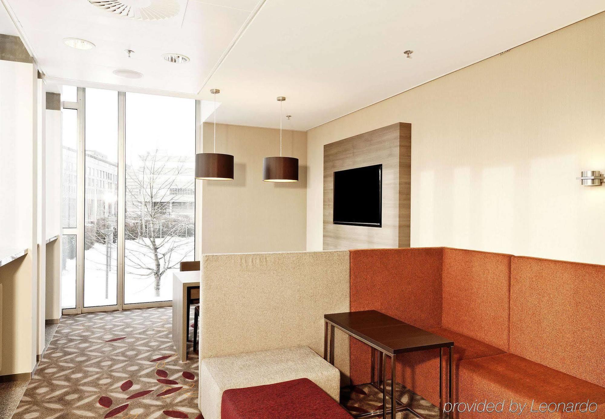 Courtyard By Marriott Linz Hotel Room photo